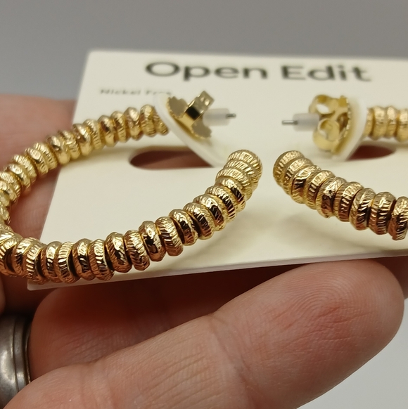 Open Edit Textured Gold Tone Hoop Earrings - Picture 6 of 6